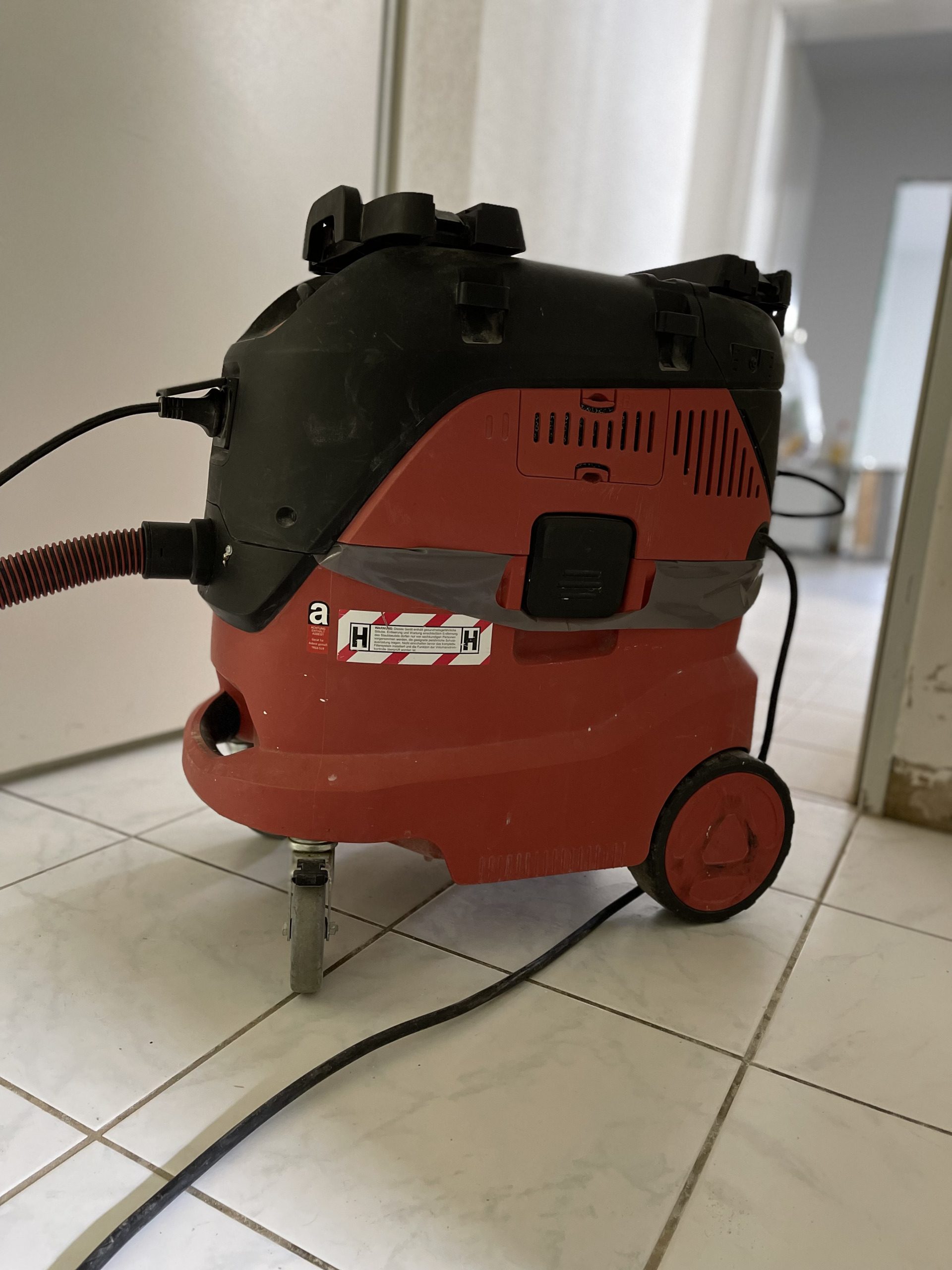 Brandschadensanierung Sicherheitssauger Klasse H Brandschadensanierung Sicherheitssauger Klasse H
